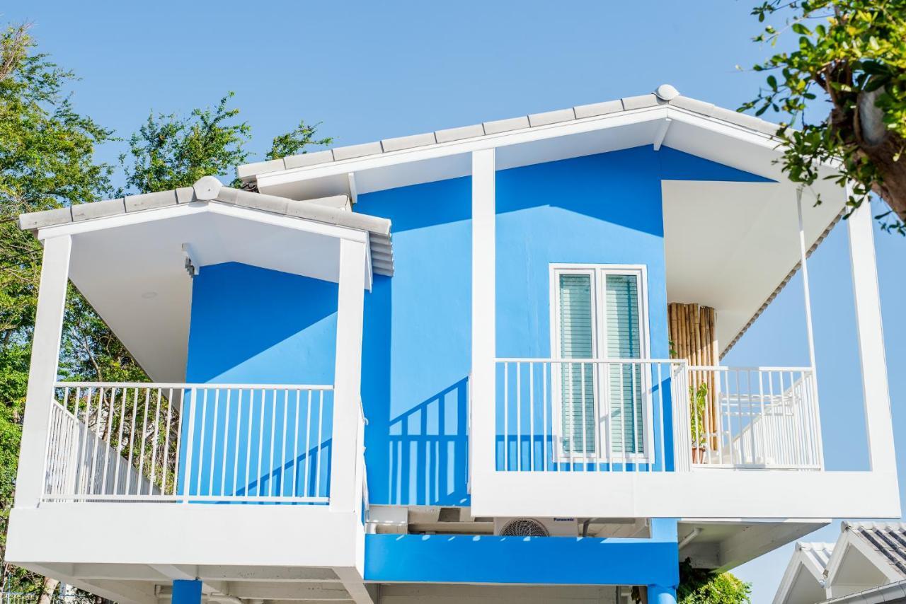 Baan Kangmung Hua Hin On The Beach Exterior photo